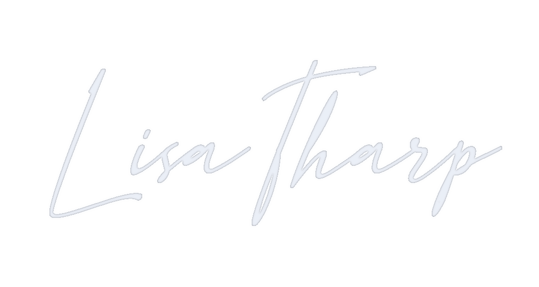 Lisa Tharp Signature